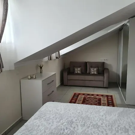 Appartement World F3 *